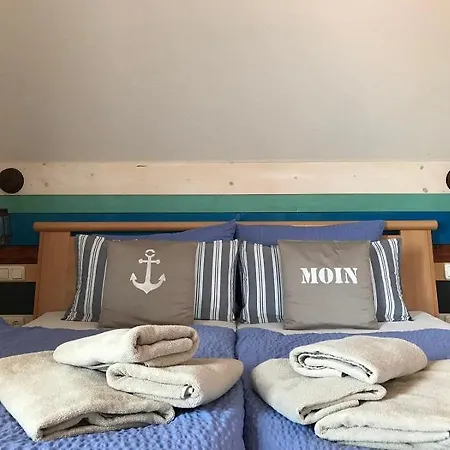 Achter`t Diek Apartment